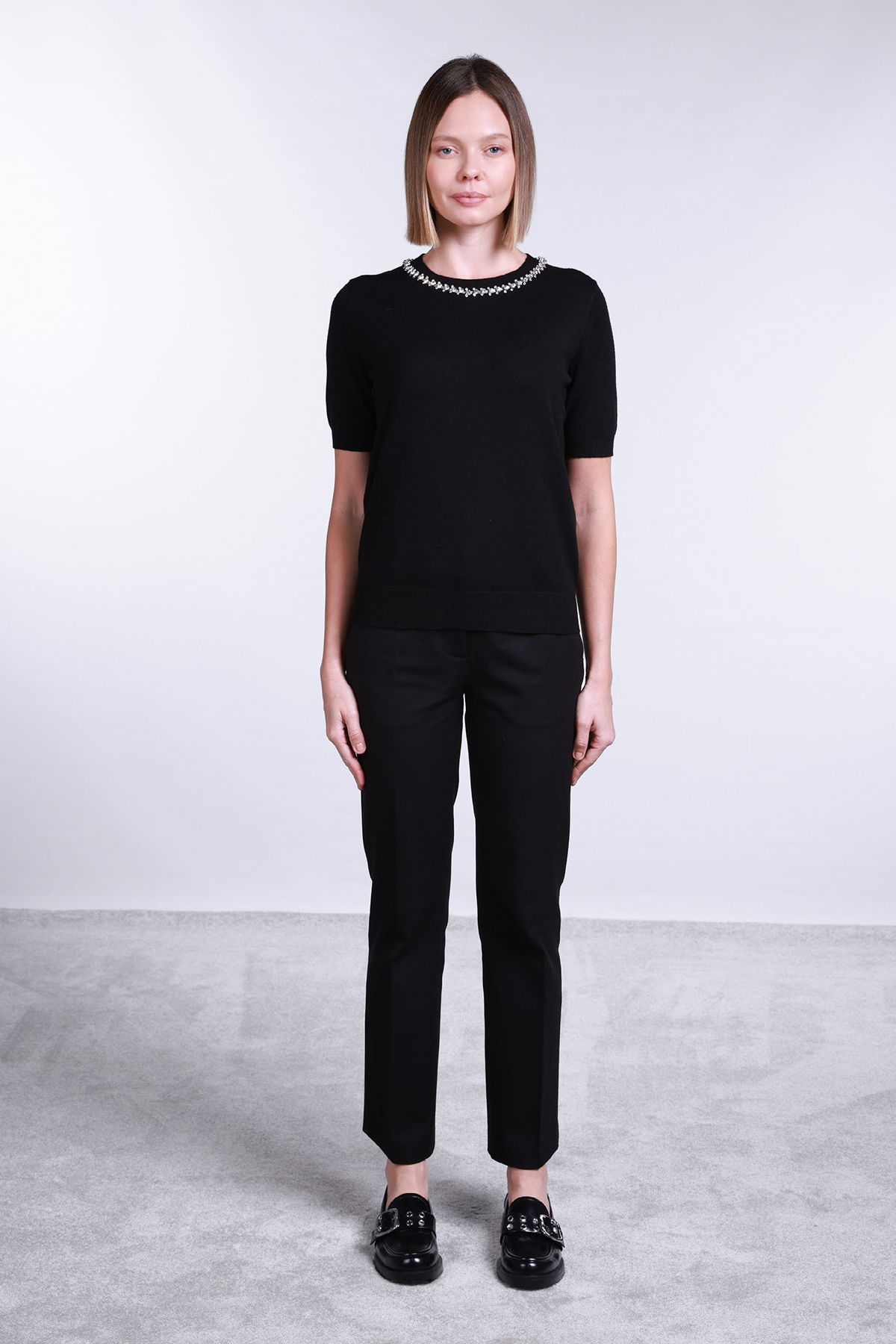 Sempre Kadın Yakası Taş Detaylı Kısa Kollu Kazak 2702 Siyah - 2