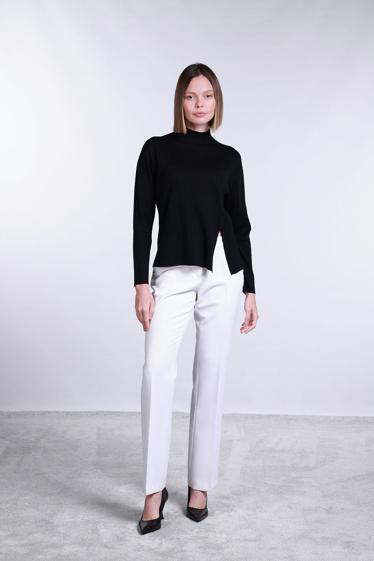 Sempre Kadın Yarım Balıkçı Yırtmaç Detaylı Yün Kazak 2742 Siyah - 2