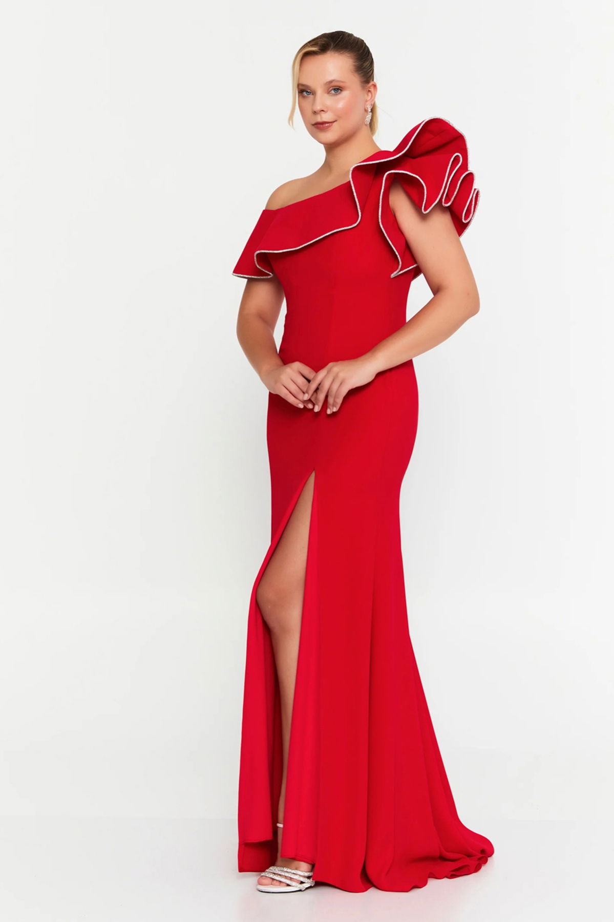 Şeref Vural Kadın Büyük Beden Tek Omuz Volan Detaylı Derin Yırtmaçlı Uzun Abiye Elbise 8336 Kırmızı - 2