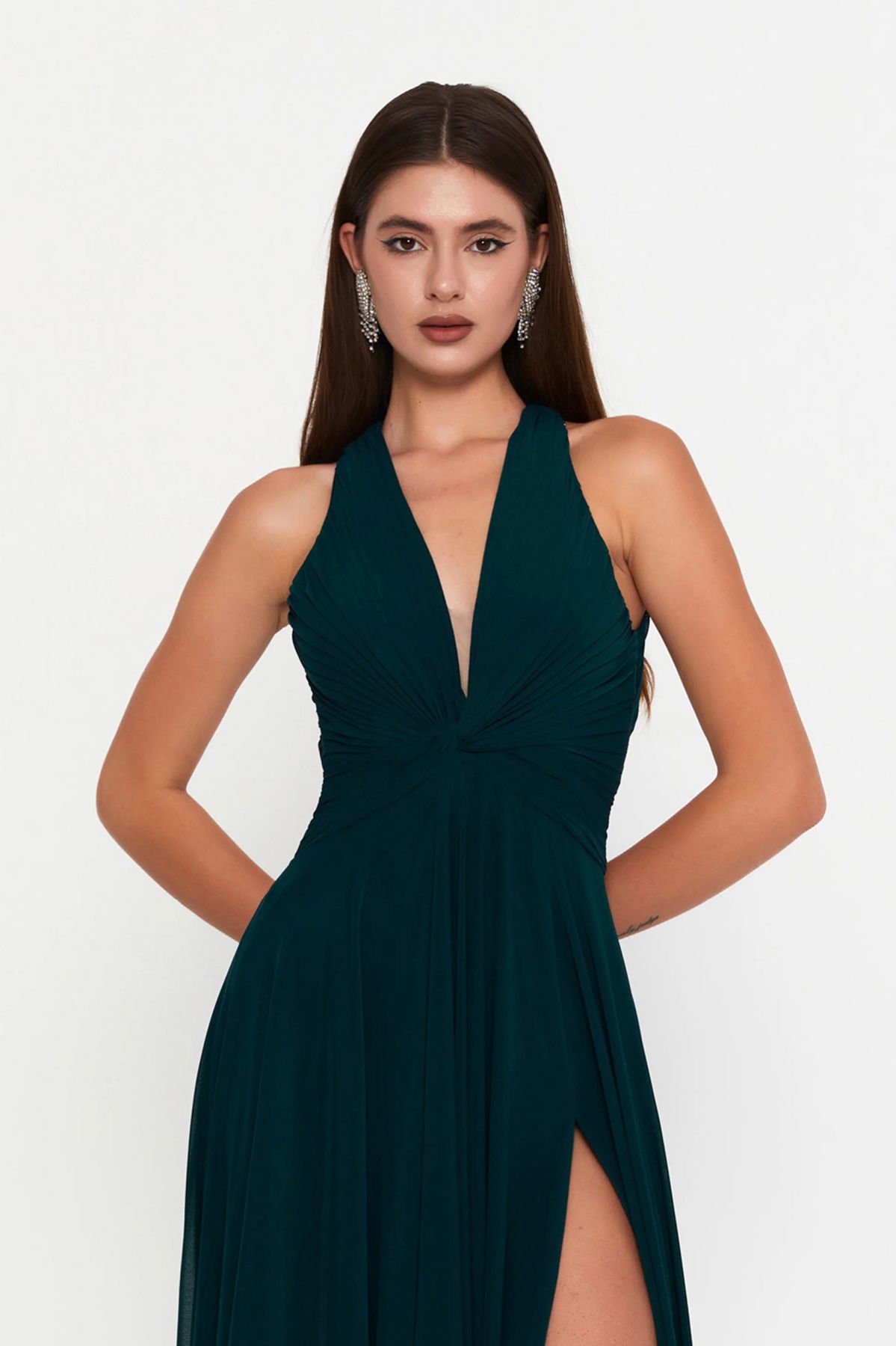 Şeref Vural Kadın Derin V Yaka Yırtmaçlı Maxi Abiye Elbise 8344 Nefti - 3