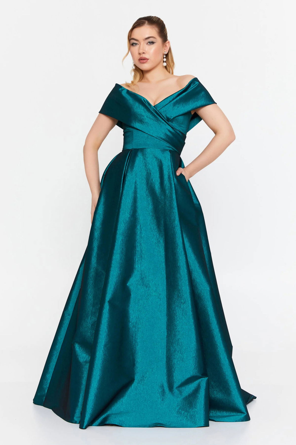 Şeref Vural Kadın Düşük Omuz Derin Yırtmaçlı Maxi Abiye Elbise 8363 Petrol - 1