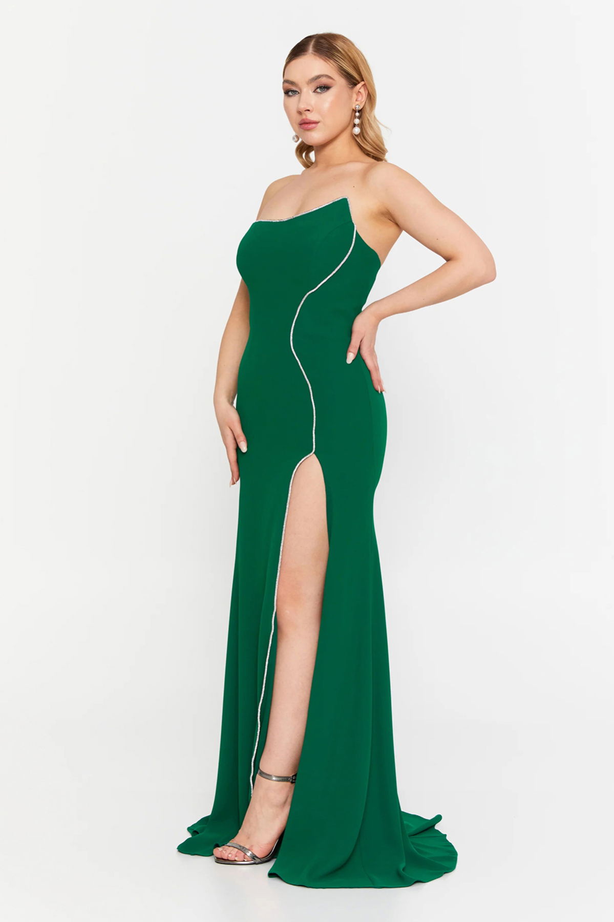 Şeref Vural Kadın Straplez Derin Yırtmaçlı Geniş Beden Aralıklı Uzun Abiye Elbise 8262 Yeşil - 2