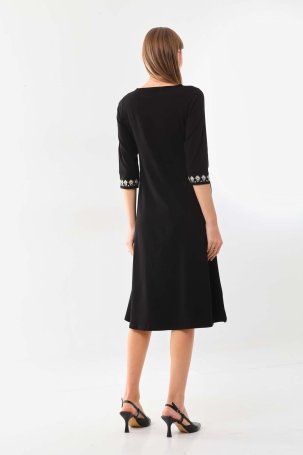 Sistas Kadın Kolları ve Yakası İşlemeli Midi Boy Elbise 23450 Siyah - 4