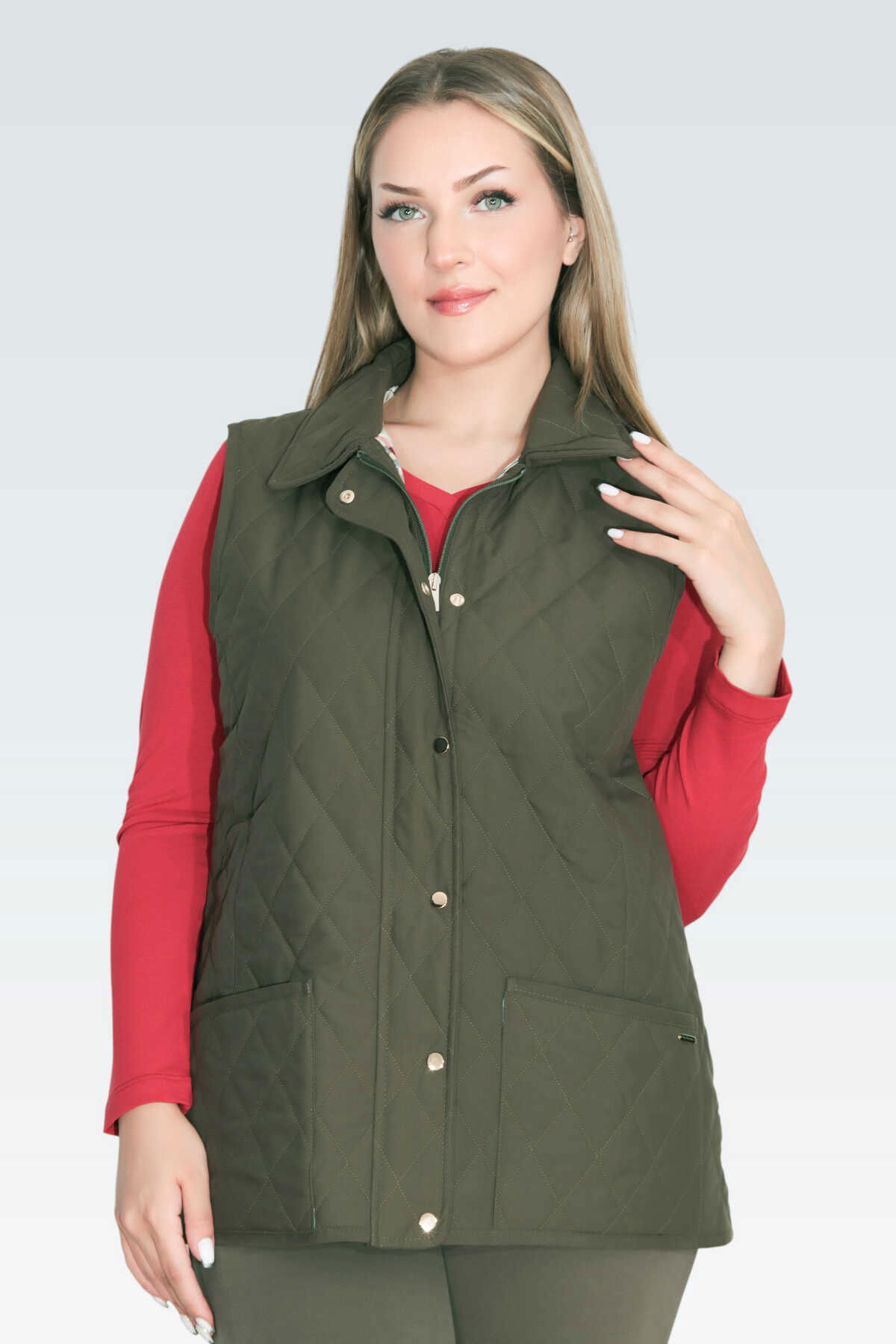 Tolga Saraçoğlu Kadın Ekose Astar Detaylı Hafif Elyaf Kapitone Yelek 70043 Haki - 1