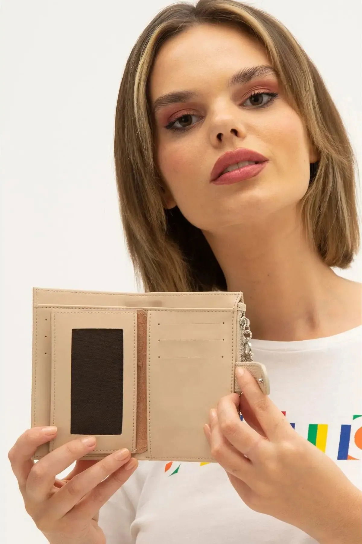 United Colors of Benetton Kadın Cüzdan BNT1300 Bej - 2